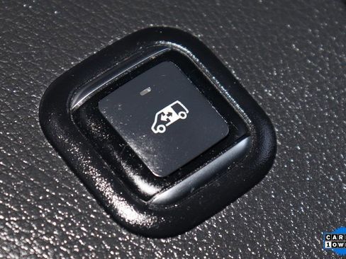Used 2023 Mercedes-Benz Sprinter 2500 image 10