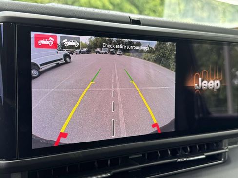 New 2025 Jeep Wrangler Unlimited Rubicon 392 image 18