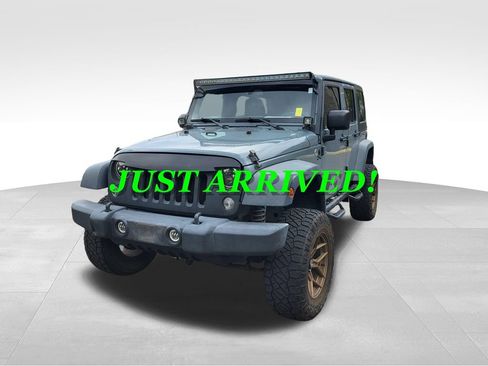 Used 2014 Jeep Wrangler Unlimited Sport w/ Quick Order Package 23S AWD/4WD image 3