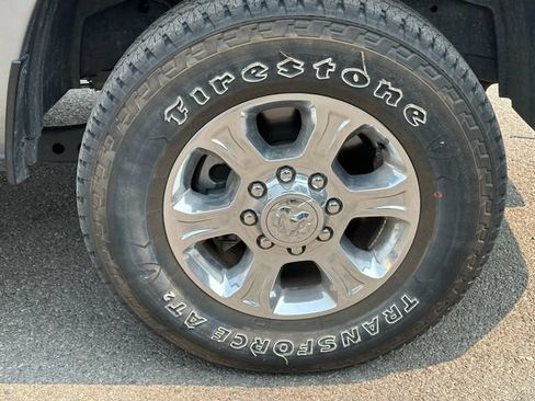 Used 2024 RAM 2500 Big Horn w/ Sport Appearance Package AWD/4WD image 17