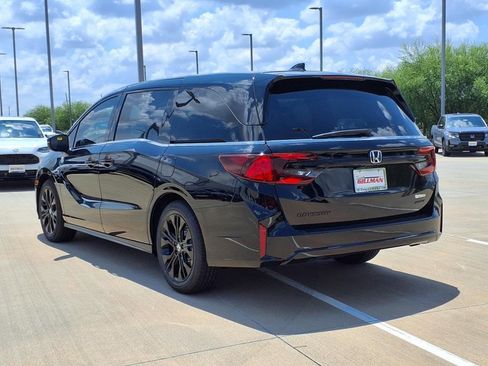 New 2026 Honda Odyssey Sport-L image 2