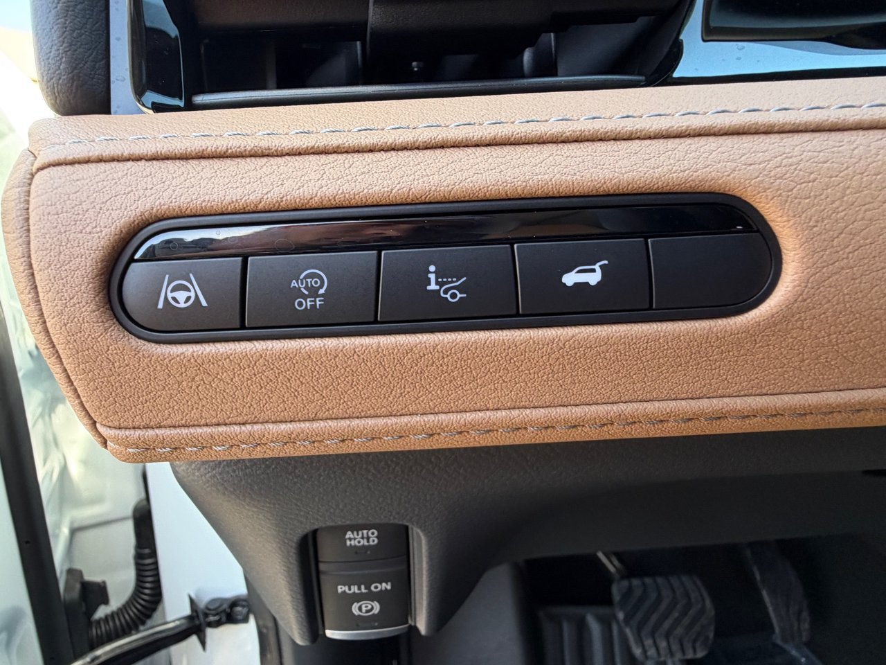 New 2027 INFINITI QX80 Luxe RWD image 18