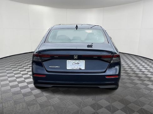 Used 2024 Honda Accord EX image 5