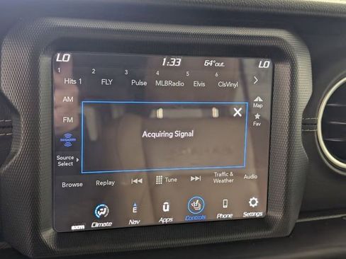 Used 2023 Jeep Wrangler Unlimited Sahara w/ Cold Weather Group image 18