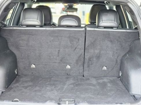 Used 2025 Jeep Compass Latitude AWD/4WD image 30