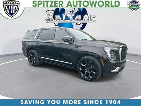 Used 2025 GMC Yukon Denali w/ Denali Reserve Package AWD/4WD image 3