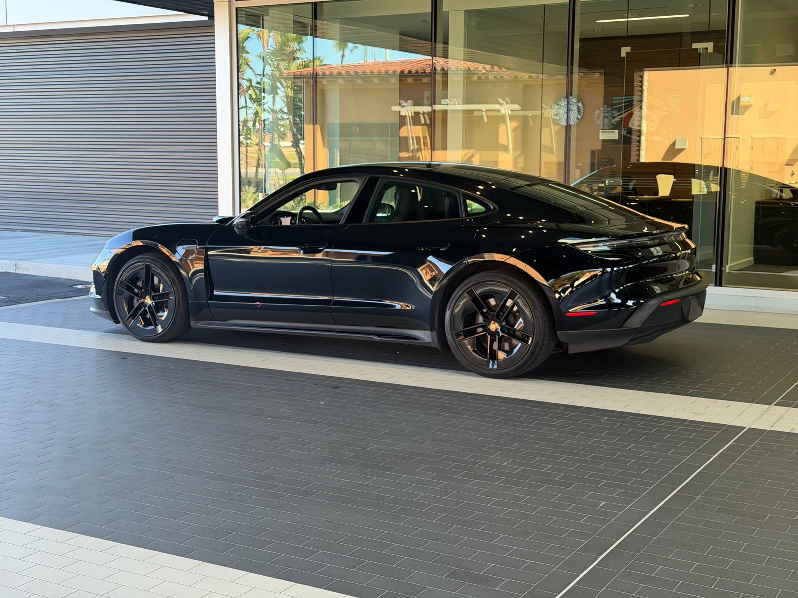 Certified 2025 Porsche Taycan w/ Premium Package RWD image 3