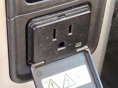 Used 2017 RAM 1500 Lone Star image 19