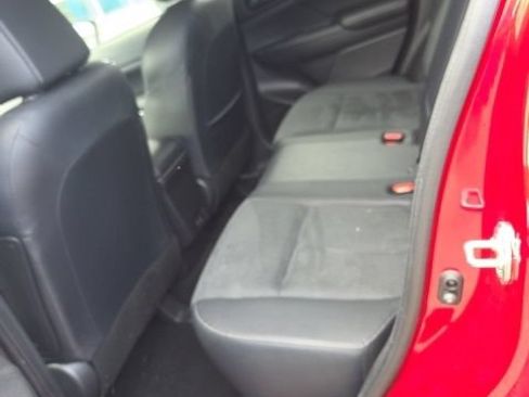 Used 2025 Mitsubishi Eclipse Cross AWD image 5