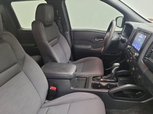Used 2023 Nissan Frontier SV w/ Midnight Edition Package RWD image 21