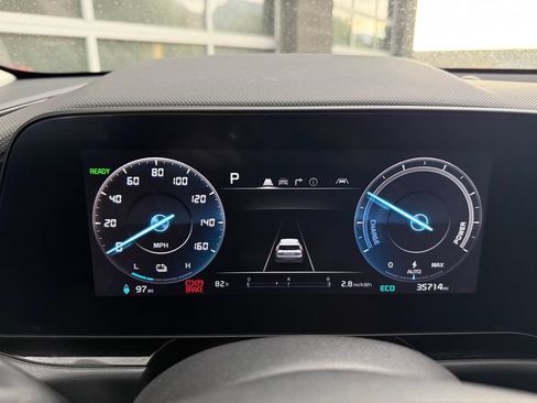 Used 2023 Kia Niro Wind FWD image 40