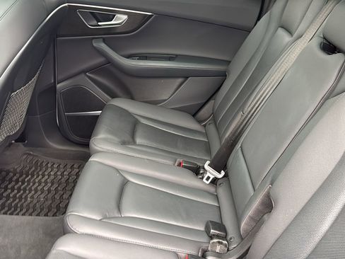 Used 2022 Audi Q7 3.0T Premium Plus AWD/4WD image 22