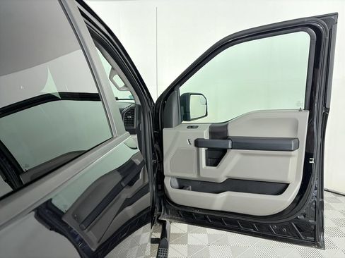Used 2019 Ford F150 XL w/ Equipment Group 101A Mid AWD/4WD image 29