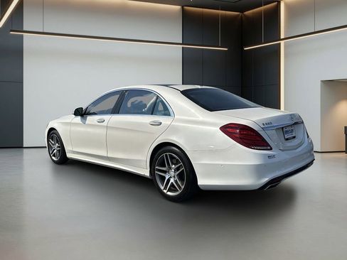 Used 2015 Mercedes-Benz S 550 Sedan image 3