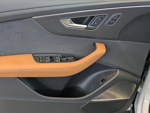 New 2026 Audi RS Q8 performance image 16