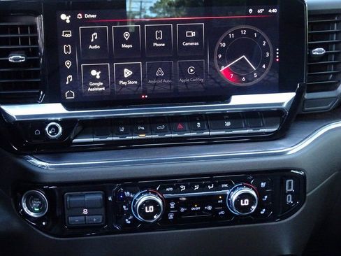 Used 2024 GMC Sierra 2500 SLT w/ SLT Convenience Package image 21