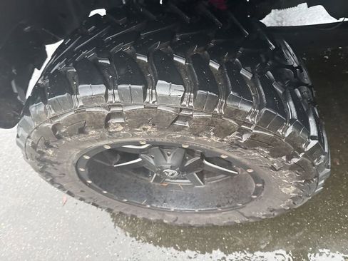 Used 2016 Ford F350 Platinum w/ Platinum Package image 10