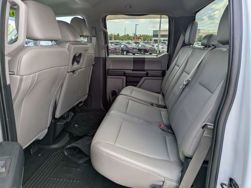 Used 2019 Ford F250 XL w/ Power Equipment Group AWD/4WD image 15