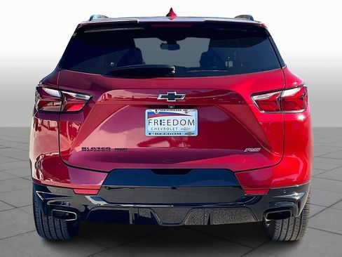 Used 2021 Chevrolet Blazer RS w/ Enhanced Convenience Package image 4