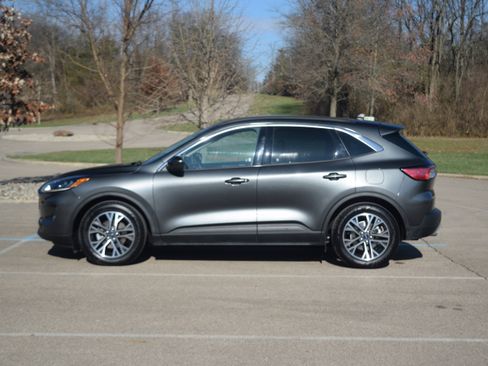 Used 2020 Ford Escape SEL image 24