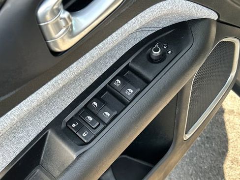 Used 2022 Jeep Compass Latitude w/ Convenience Group image 12