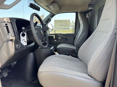 New 2026 Chevrolet Express 2500 w/ Driver Convenience Package RWD image 19