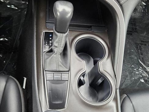 Certified 2024 Toyota Camry SE image 13
