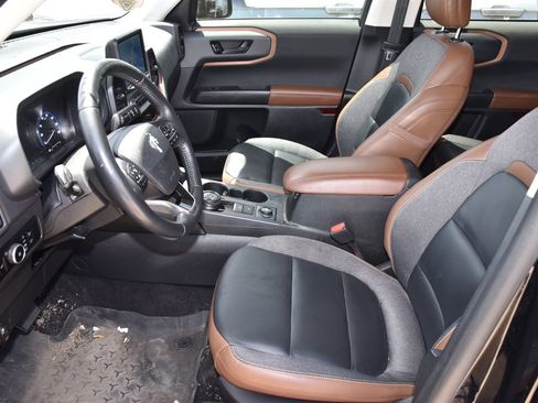 Used 2023 Ford Bronco Sport Outer Banks w/ Tech Package AWD/4WD image 10