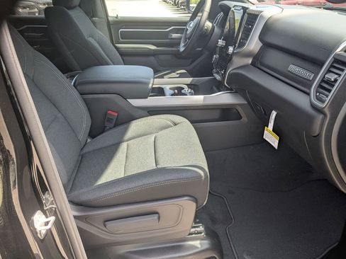 New 2026 RAM 1500 Big Horn AWD/4WD image 32