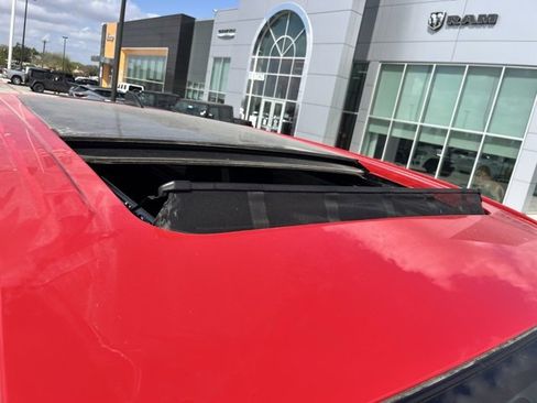 Used 2023 Nissan Titan PRO-4X w/ Pro-4x Convenience Package image 8