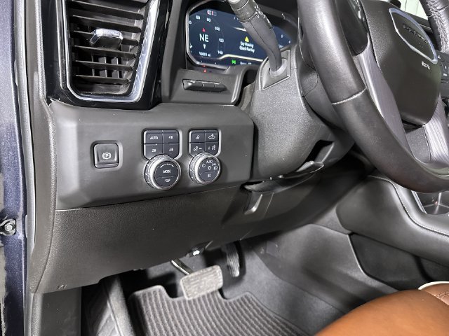Used 2025 GMC Sierra 2500 Denali Ultimate AWD/4WD image 18