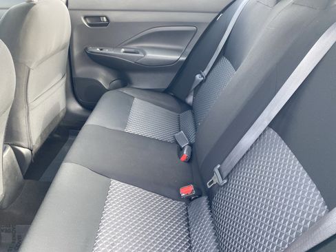 Used 2023 Nissan Versa S w/ Trunk Package image 12