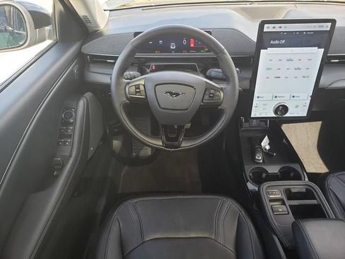 Used 2025 Ford Mustang Mach-E Premium AWD/4WD image 18