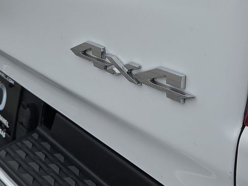 Used 2024 RAM 1500 Big Horn w/ Trailer Tow Group image 8