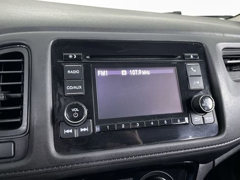 Used 2016 Honda HR-V LX image 14