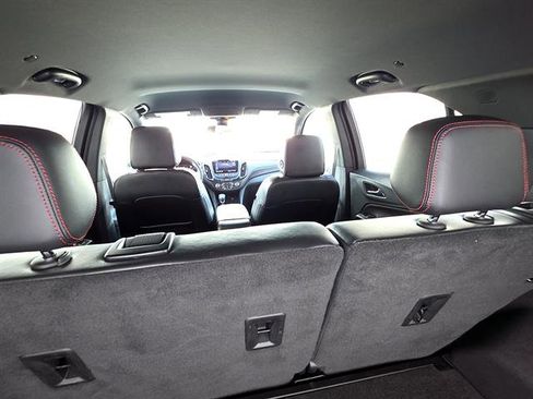 Used 2023 Chevrolet Equinox RS w/ RS Leather Package FWD image 13