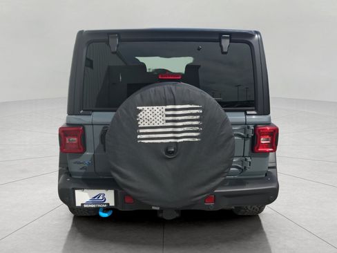 Used 2024 Jeep Wrangler Unlimited Rubicon 4xe w/ Capability Package AWD/4WD image 24
