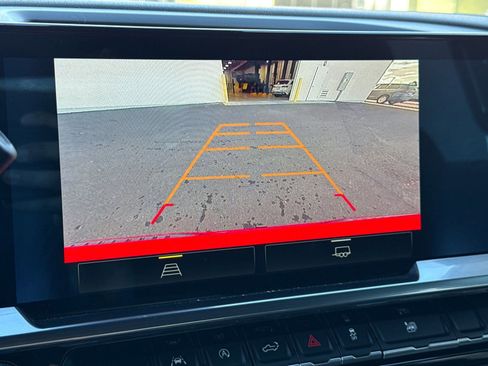 Used 2023 Chevrolet Silverado 1500 RST image 20