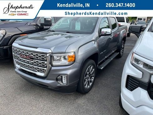 Used 2022 GMC Canyon Denali AWD/4WD image 1