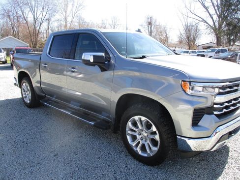 Used 2023 Chevrolet Silverado 1500 LTZ AWD/4WD image 9