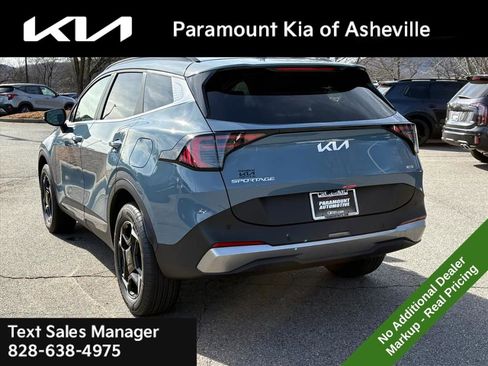 New 2026 Kia Sportage EX image 4