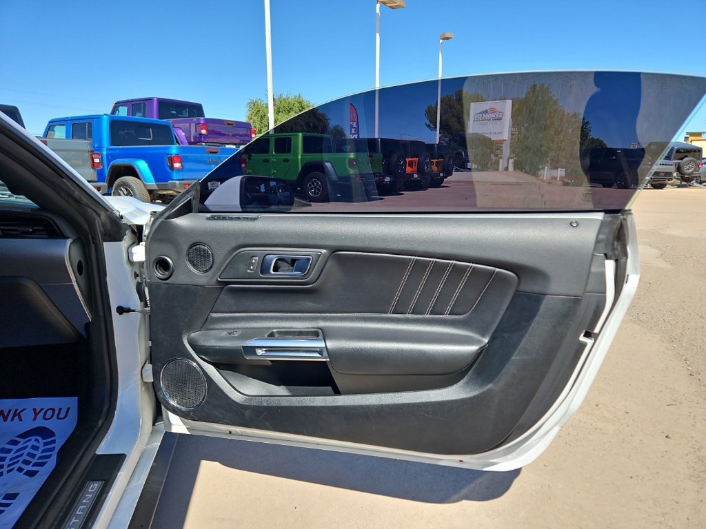 Used 2022 Ford Mustang Premium RWD image 17