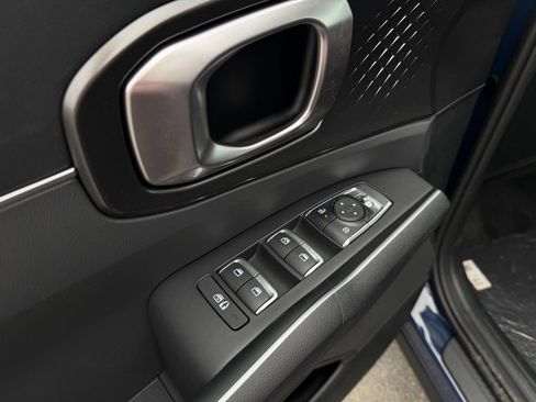 New 2026 Kia Sorento S FWD image 16
