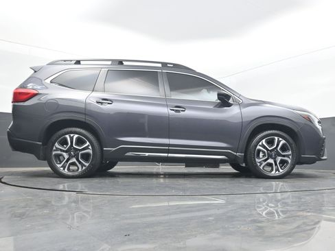 Used 2024 Subaru Ascent Limited image 30