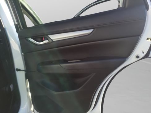 Used 2021 MAZDA CX-5 Touring image 28