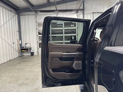 Used 2023 Ford F150 King Ranch w/ Equipment Group 601A High AWD/4WD image 18