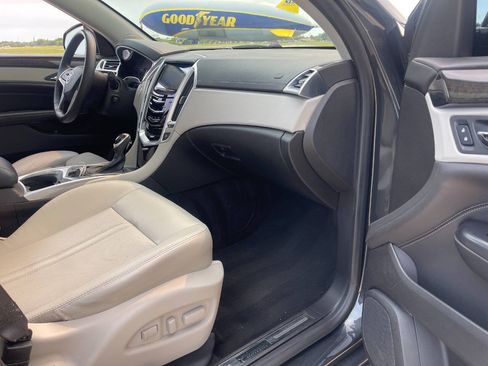Used 2015 Cadillac SRX Performance w/ Driver Awareness Package FWD image 39