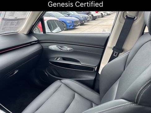 Certified 2026 Genesis GV70 2.5T AWD/4WD image 24