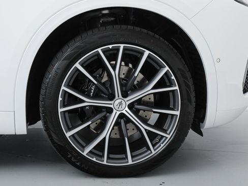 New 2026 Maserati Grecale Modena AWD/4WD image 21