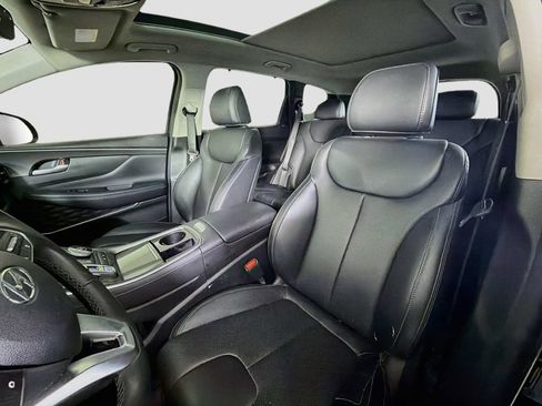 Used 2023 Hyundai Santa Fe SEL w/ Premium Package FWD image 12